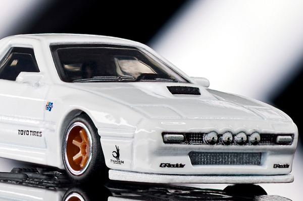 ホットホイール(Hot Wheels)カスタムシリーズ Amazon | ホットウィール(Hot Wheels) カーカルチャー ローニン