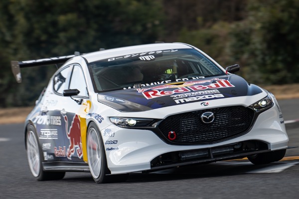早い者勝ち!新品マツダMAZDA純正ロータリーエンジン型ペン立て3ローター箱付き 1400馬力・4ロータリーエンジンのマツダ3がついに走った!マッド
