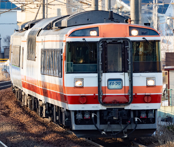 キハ183系が定期ラストラン、富良野線からキハ150が消える…JR