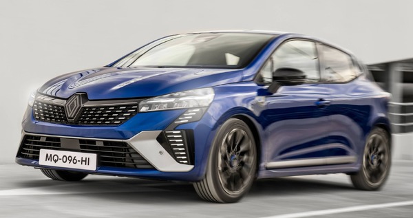 ルノー クリオ改良新型、欧州で「アルピーヌ」仕様が登場 | レスポンス