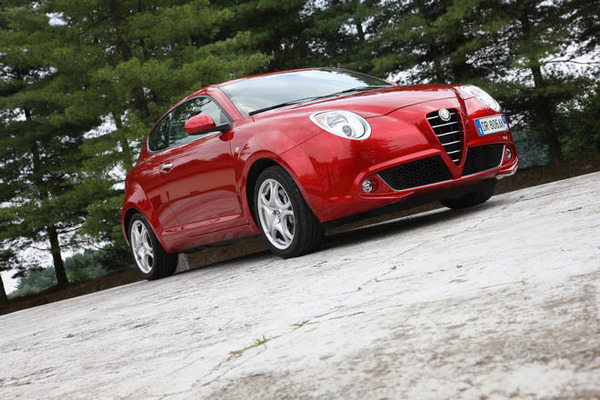 ＜akd＞アルファロメオ ミト ダウンサス マニエッティマレリ アルファロメオ ミト ダウンサス マニエッティマレリ alfaromeo