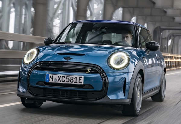 VlTESSE ミニクーパー2台セット VlTESSE ミニクーパー2台セット