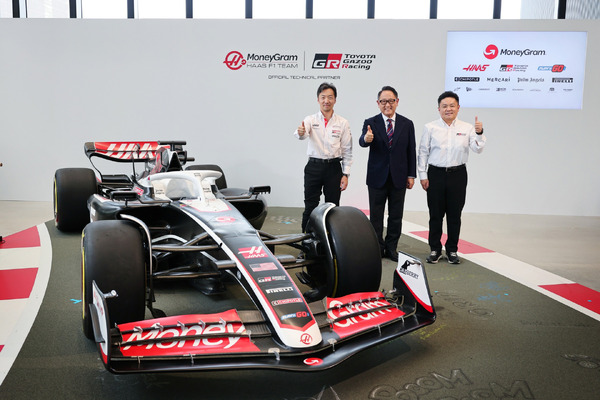 チームトヨタ F1 非売品 バッジ グッズ 2047613.jpg