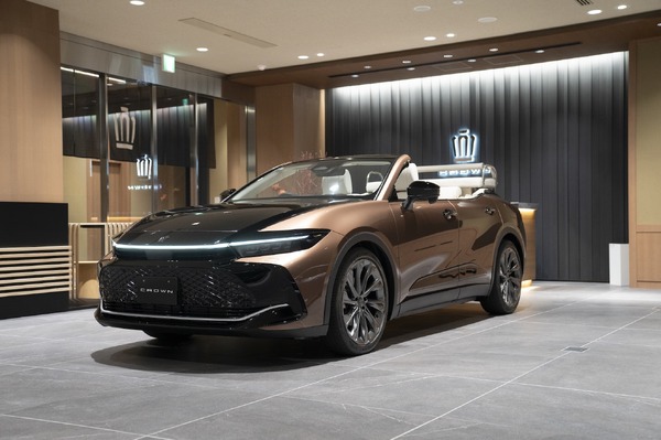 トヨタ『クラウン・オープンカー』…特別仕様を開発、製作する理由が