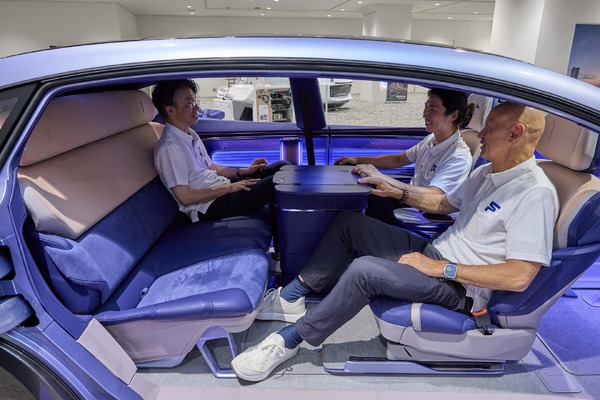 【速報】フォルビア Innovation Days 横浜:次世代自動車を牽引する最先端技術に迫る!