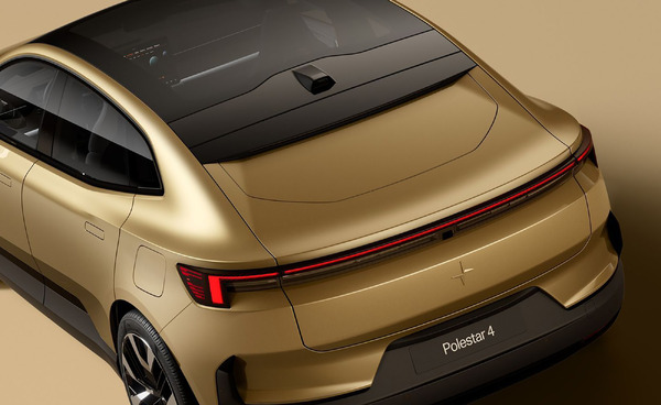 リアウィンドウがない」のが斬新と評価！ ポールスター『4』がデザイン