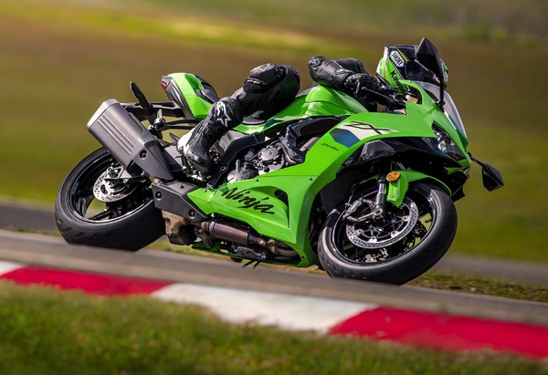 カワサキ『Ninja ZX-6R』2026年モデルの新カラーにバイクファン