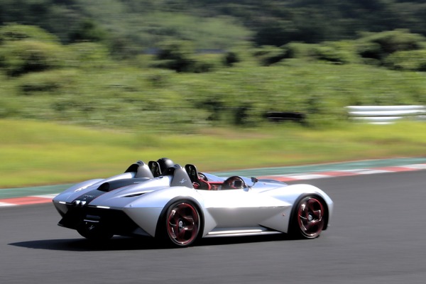 水素燃焼エンジンの『Ken Okuyama F61H』日本プレビュー…実は簡単に