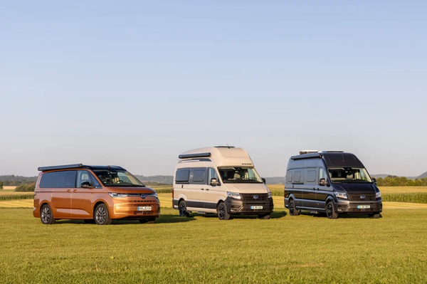 VW、最新キャンピングカーのフルラインナップ出展…独キャラバンサロン