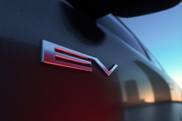 ルノー日産三菱、仏ドゥエー工場でEV共同プロジェクト推進…次期