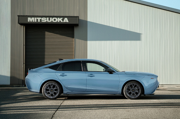 光岡自動車、『M55』に6速マニュアル専用車「RS」発表…888万8000円 5枚