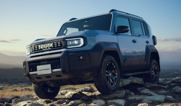トヨタ、最小のランドクルーザー「FJ」発表…2.7Lガソリン搭載で450万