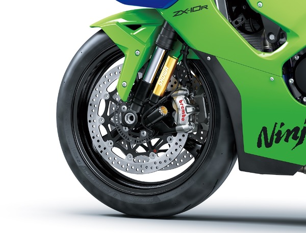 大型ウイングレットを新採用、新型カワサキ『Ninja ZX-10R』発売 248万