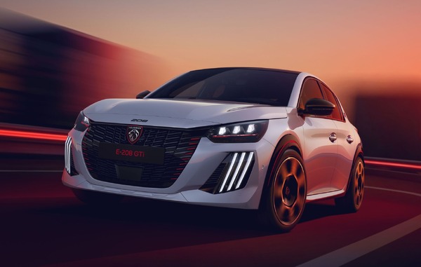 プジョー『E-208 GTi』、市販版を発表…Bセグ最強の281馬力電動ホット