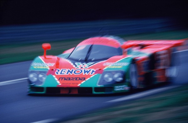 マツダ787B、ルマン初優勝…ロータリーで挑んだ1979～1991年の記録 3枚