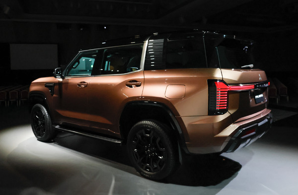 三菱自動車『パジェロ』復活、岸浦社長「ブランドをけん引するフラッグ
