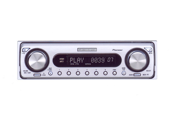 カーオーディオ Pioneer Carrozzeria DEH-P7, CDS-P5000 自分らしいこだわりの空間……カーオーディオ『DEH-P7』新発売