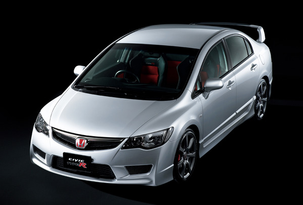 写真蔵 ホンダ シビック タイプr 4ドア 生産終了 レスポンス Response Jp 写真蔵 ホンダ シビック タイプr 4ドア 生産終了 レスポンス Response Jp