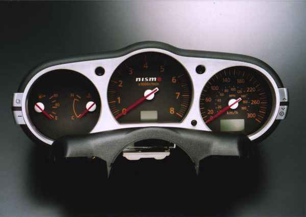 フェアレディZ』で300km/h!! ニスモ「コンビネーションメーター