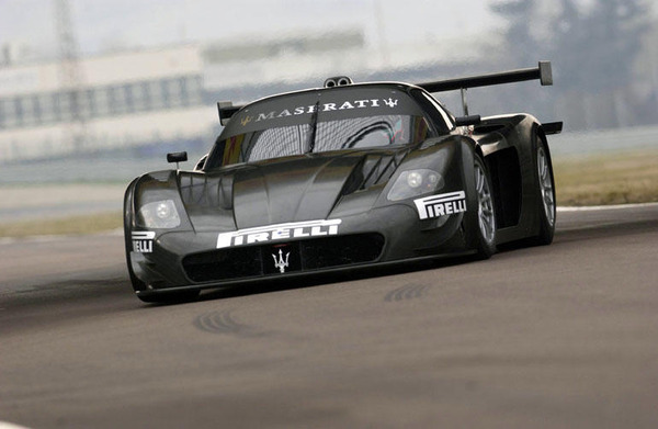 ジュネーブモーターショー 04出品車 マセラティ Mc12 はレースのために レスポンス Response Jp ジュネーブモーターショー 04出品車 マセラティ Mc12 はレースのために レスポンス Response Jp