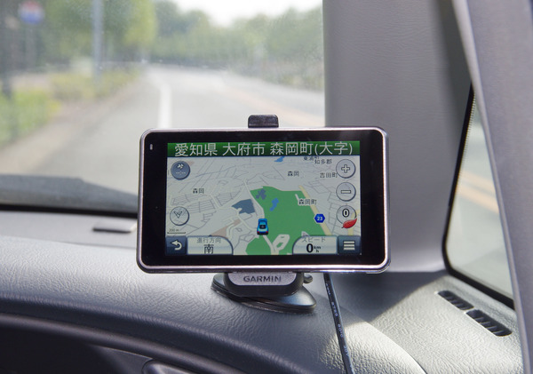 GARMIN nuvi 3770V】VICS対応・薄さ約9ミリ・マルチタッチ 