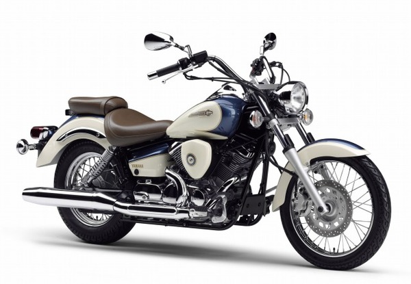ヤマハ　ドラッグスターDS250　 ヤマハ ドラッグスター250 にクラシックエディションを追加