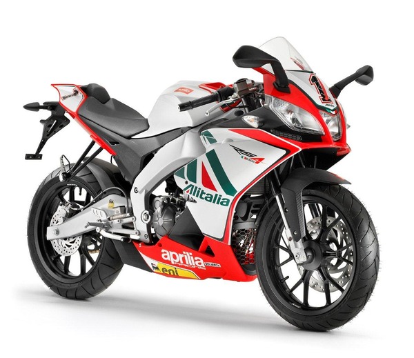 アプリリア RS4 125 Alitalia 発売…チャンピオンマシンのカラー