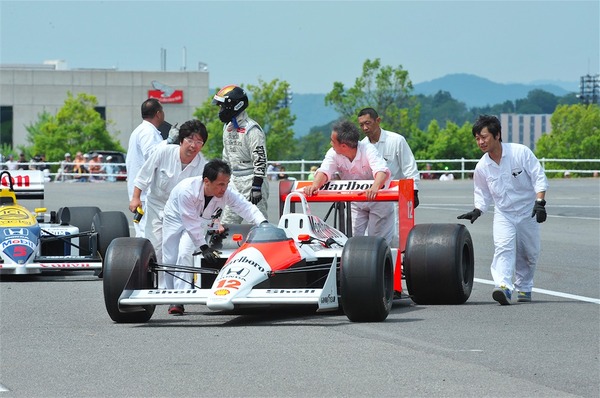 ホンダコレクション】セナの無敵マシン…マクラーレン ホンダ MP4/4