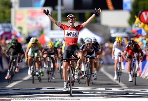 トップチームも愛用 最高の安全性と究極の軽さの自転車用ヘルメット レスポンス Response Jp トップチームも愛用 最高の安全性と究極の軽さの自転車用ヘルメット レスポンス Response Jp