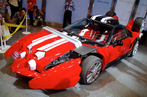 仮面ライダードライブ の愛車トライドロンは ホンダ Nsx がベース 写真蔵 6枚目の写真 画像 レスポンス Response Jp 仮面ライダードライブ の愛車トライドロンは ホンダ Nsx がベース 写真蔵 6枚目の写真 画像 レスポンス Response Jp