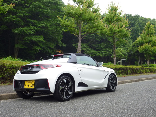 ホンダ S660 試乗 すべてをさらけ出して走れる感覚 岩貞るみこ レスポンス Response Jp ホンダ S660 試乗 すべてをさらけ出して走れる感覚 岩貞るみこ レスポンス Response Jp