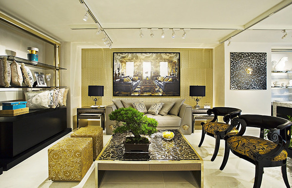 展示品 希少 VERSACE  ヴェルサーチ　ホーム　1人掛けソファ 展示品 希少 VERSACE ヴェルサーチ ホーム 1人掛けソファ ヴェルサーチ