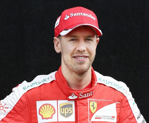 F1 日本GP】ベッテルやライコネン、現役F1ドライバー6名がトークショー