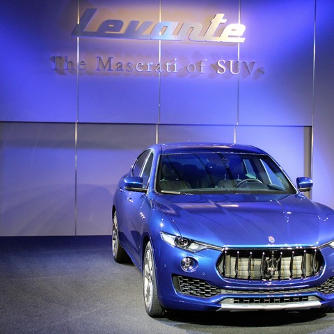 【マセラティ レヴァンテ】流麗なデザイン、SUVである前に“マセラティ”であることを表現 画像
