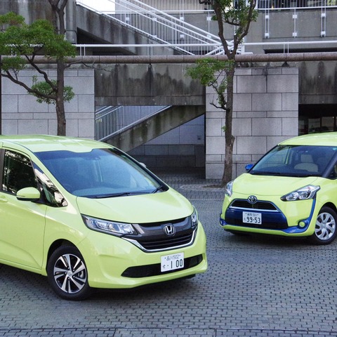 【ホンダ フリードプラス & トヨタ シエンタ 比較試乗】パワーで選ぶか、バランスの良さか…ガソリン車で比べてみた 画像