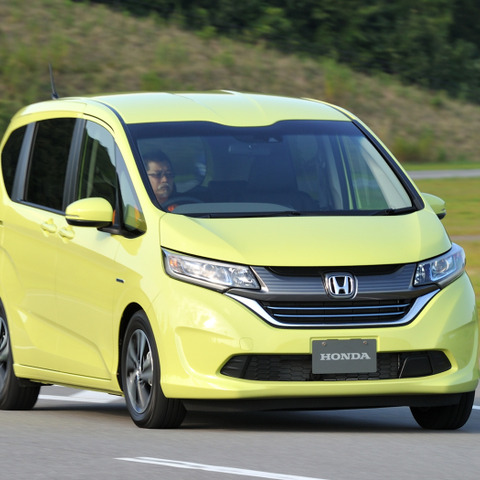 【ホンダ フリードハイブリッド 試乗】“フリードがある生活”をいかに提案できるか…井元康一郎 画像