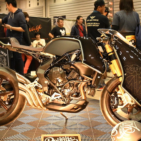 【ホットロッドショー16】台湾ビルダーが50年代WGPのMVアグスタを『ブルターレ800RR』でオマージュ 画像