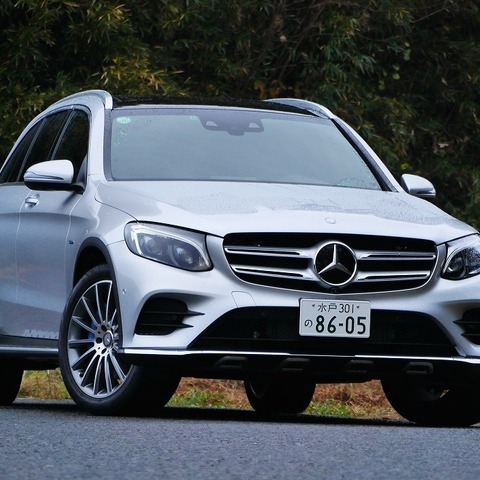 【メルセデス GLC350e 試乗】高い金を払ってドイツ製PHEVを選ぶ理由は…中村孝仁 画像