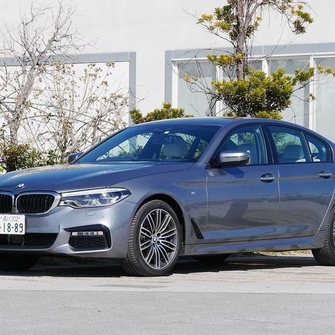 【BMW 5シリーズ 試乗】コーナーを決めた瞬間に「駆けぬける歓び」を享受できる…中村孝仁 画像