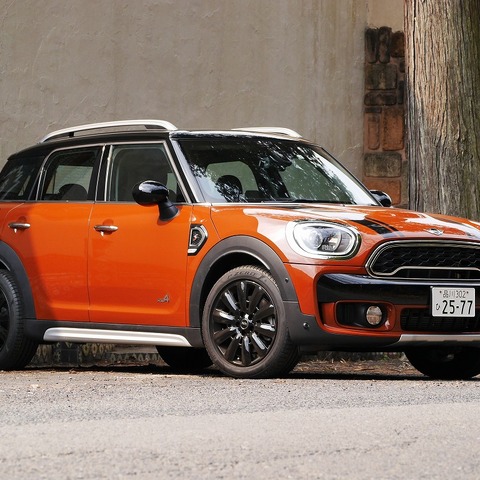 【MINI クロスオーバー 試乗】“ゴーカートフィーリング”は当てはまらない…中村孝仁 画像