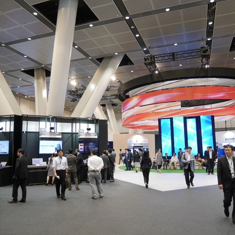 【富士通フォーラム2017】配車計画の熟練の技をAIで再現する 画像