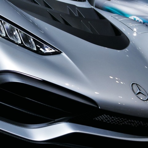 【東京モーターショー2017】公道を走るF1カー、AMG『プロジェクト・ワン』。エンジン・カーの究極の姿。 画像