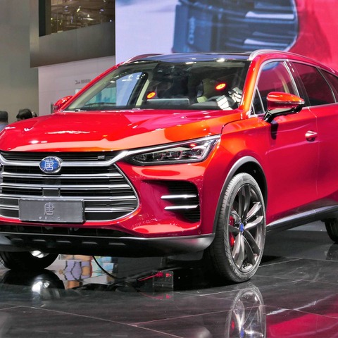 トップを狙う大本命、BYDの新型PHEV『唐』発売…北京モーターショー2018 画像