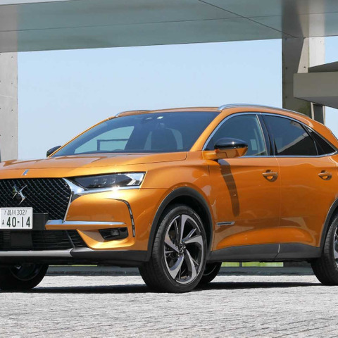【DS 7 クロスバック 試乗】542万円の価格も、パリのエスプリと思えば致し方なし…中村孝仁 画像