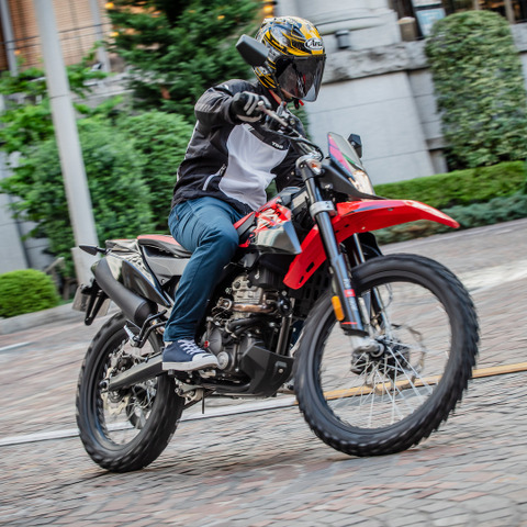 【アプリリア RX125 試乗】「これがいい！」今や貴重な“原2”フルサイズトレール…青木タカオ 画像