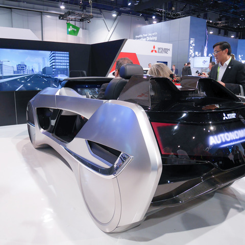 CASE領域で三菱電機ならではの特徴を…CES 2019 画像