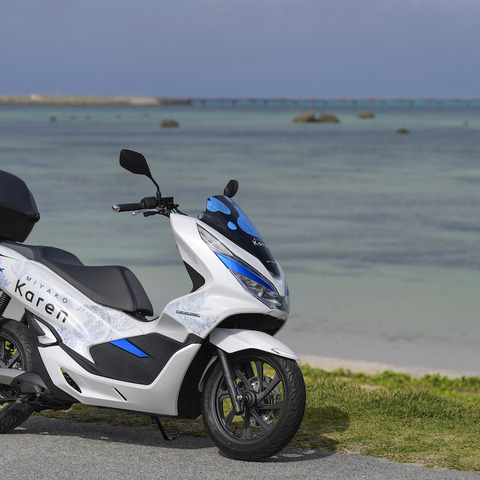 ホンダ電動バイクとソフトバンク通信技術がタッグ、「宮古カレン」ねらいは“体験の提供” 画像