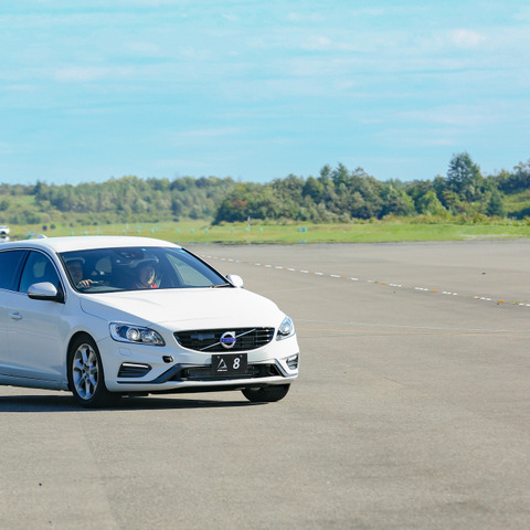 アイシングループがeAxle試作品などの新技術試乗会を開催 画像