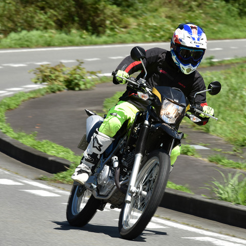 【カワサキ KLX230 試乗】よくぞ出してくれた！ナンバー付き“正統派”オフ車…青木タカオ 画像