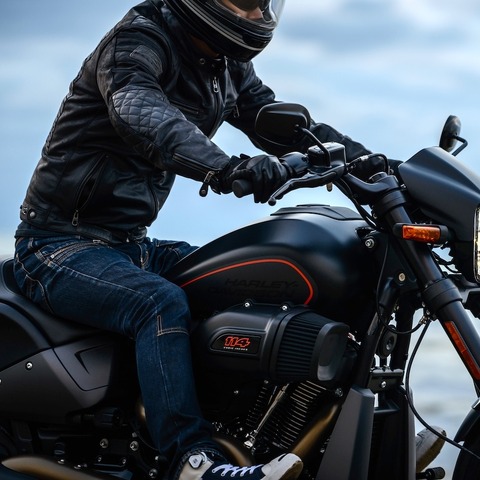 新しいマシンとジャケットで走り出せ!!　いま狙い目はハーレー・ソフテイル【SOFTAIL “REV UP” CAMPAIGN】 画像